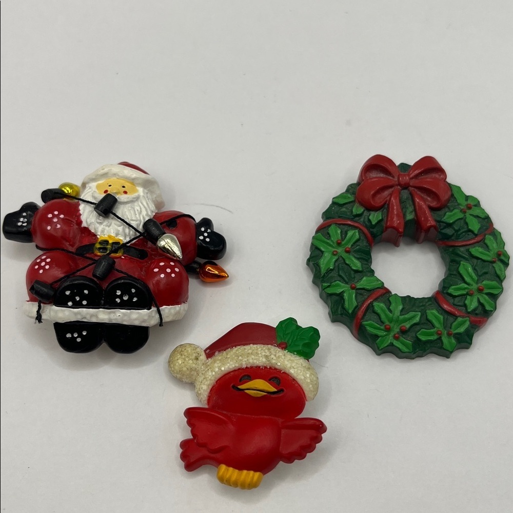 Festive Christmas Brooch Santa Birdie Wreath Holiday Brooch